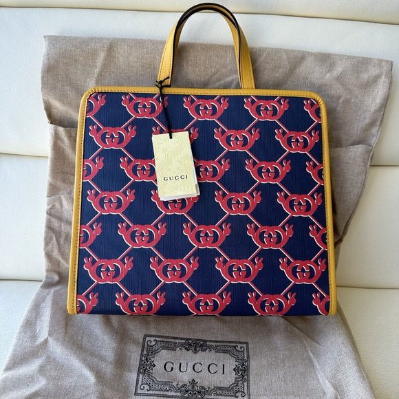 NWT Gucci GG Logo Tote Bag 605614 Yellow Navy Pvc Handbag Stylish Unique - Picture 2 of 10